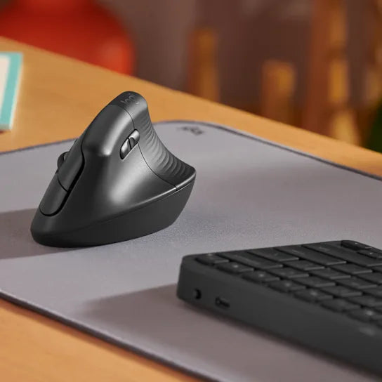 Logitech Lift Vertical Ergonomic Mouse Graphite – Day-Long Comfort & Natural Posture